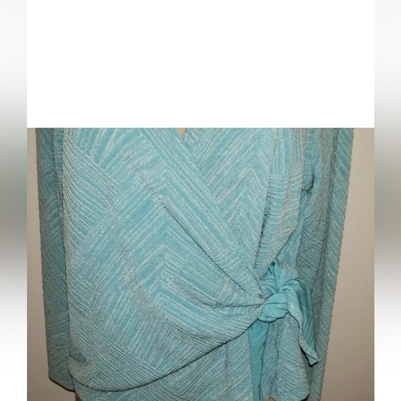 Citiknits Bluewrap Blouse Size 1X - Picture 4 of 6